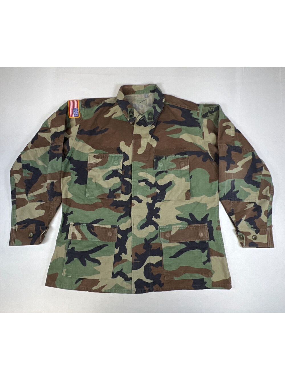 Caribbean Needle Point Men Large Regular US Military Woodland Camo Combat Jacket